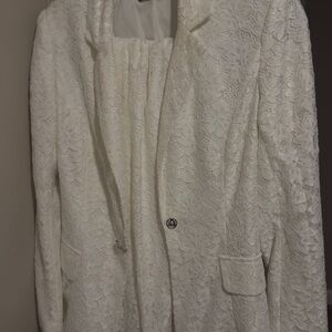 Elegant White Lace Women's Blazer